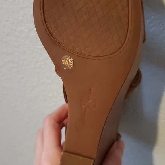 Jessica Simpson Brown/Tan Wedges, zipper in the back of heel size 9 - Picture 6 of 6